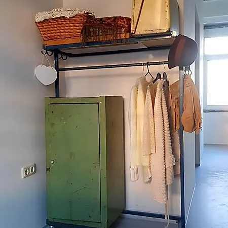 Bed & Breakfast The Project